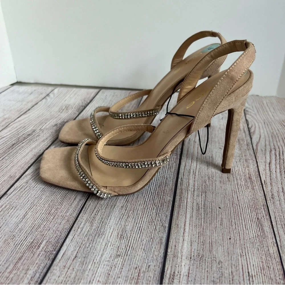BEBE Calliope Nude Rhinestone Heels 8.5 NWT